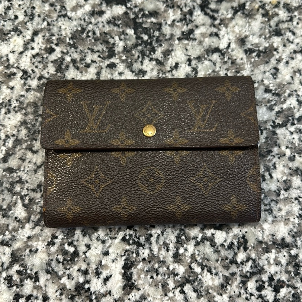 Authentic Louis Vuitton Trifold Wallet